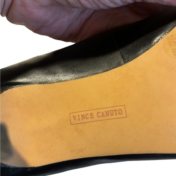Vince Camuto Black Leather 3” pumps SZ 6.5 SZ 7 - Picture 8 of 13